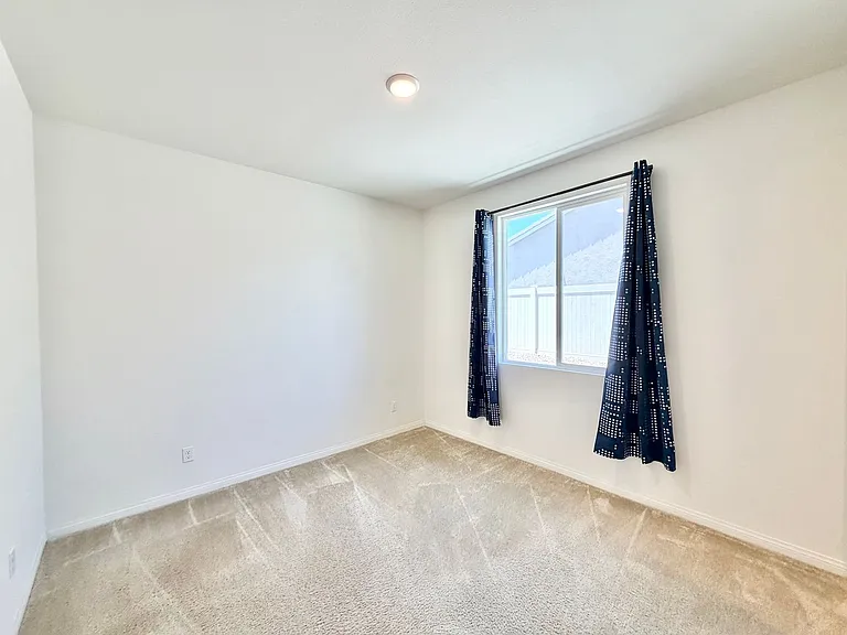 32463 McKiernan Ln — Photo 14