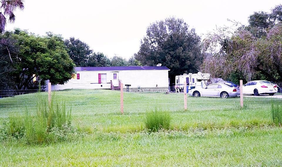 1st image of 12008 Glenshire Dr
