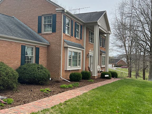5th image of 1192 Round Meadow Dr