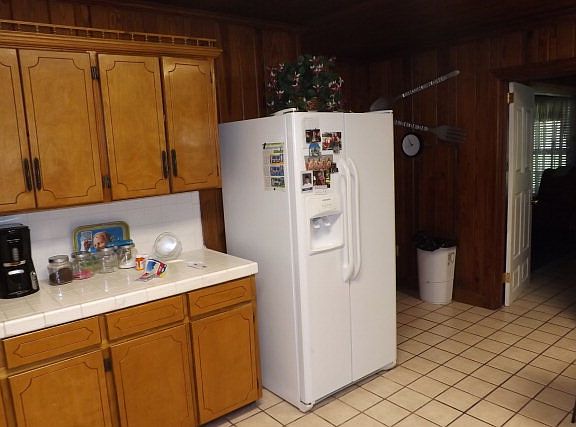 3rd image of 103 Holmes Ave