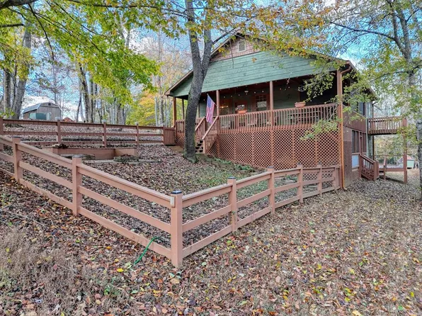 102 Maple Ln, Blairsville, GA 30512