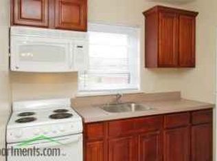 28 Thomas St, Harrisburg, PA 17103