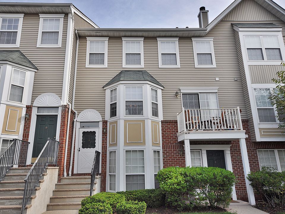 1st image of 50 Pine St APT 4J