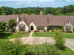 200 Turtle Creek Dr, Longview, TX 75605