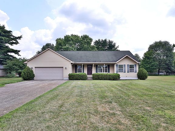 2nd image of 26 Pleasantview Dr