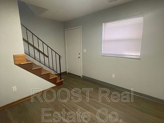 3rd image of 376 E Northwood Ave #D