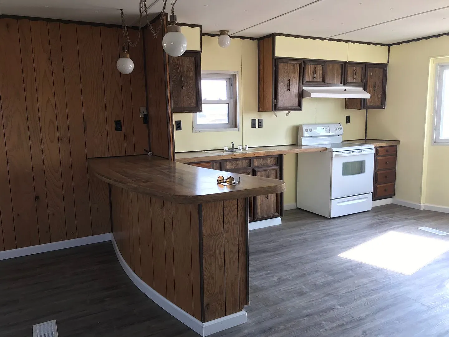 407 J Waldo Way — Photo 2