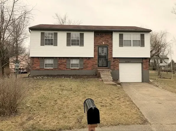 9347 Kingsboro Ct, Indianapolis, IN 46235