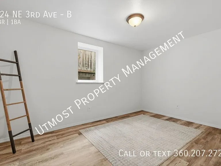 924 NE 3rd Ave #B — Photo 9