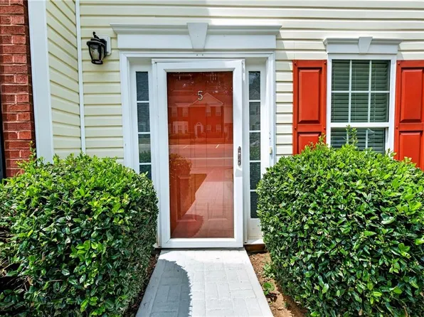 4210 Oakwood Rd APT C5, Oakwood, GA 30566