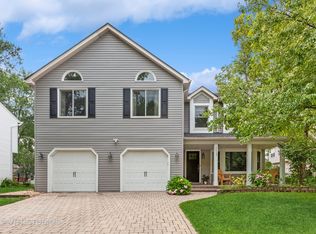2013 Keim Dr, Naperville, IL 60565