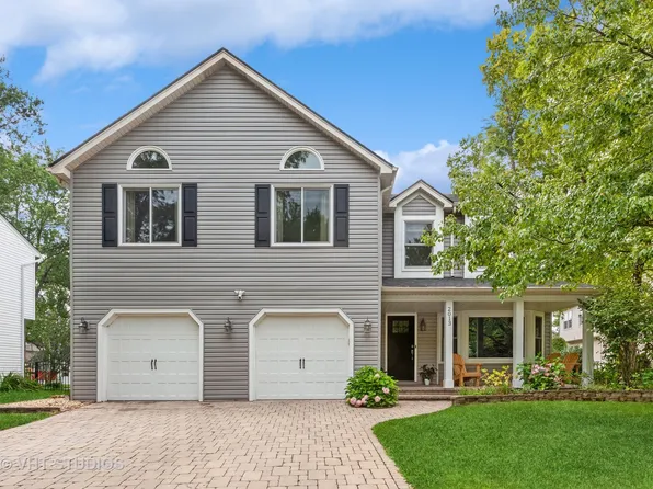 2013 Keim Dr, Naperville, IL 60565