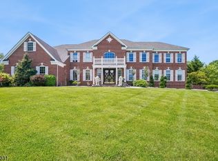 23 Balmoral Dr, Alexandria Twp., NJ 08867