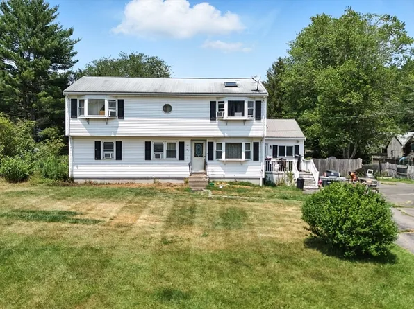 53 Brewster Rd, West Bridgewater, MA 02379