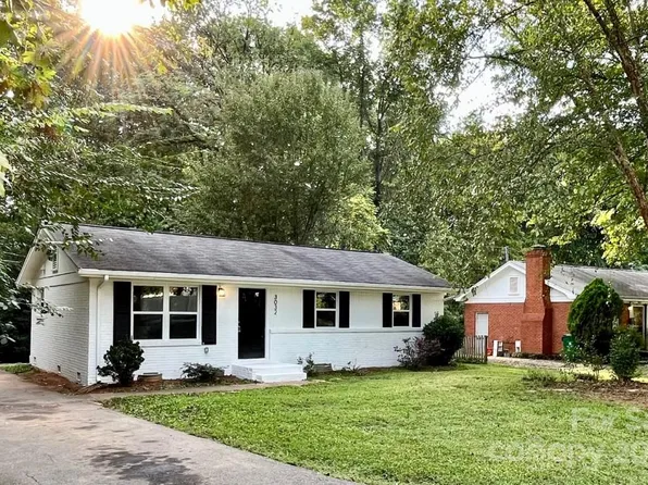 3032 Edsel Pl, Charlotte, NC 28205