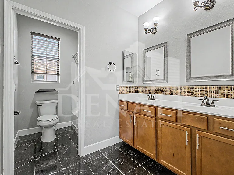 17737 W Woodrow Ln — Photo 12