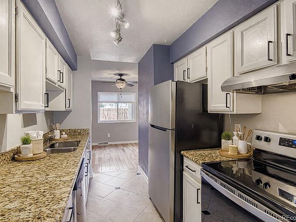 5th image of 1060 S Parker Road #25