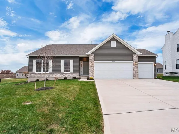 22712 Danison Dr, Warrenton, MO 63383