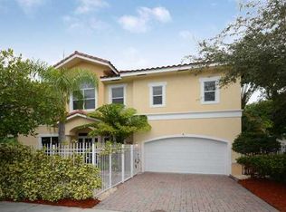 1120 NE 17th Way, Fort Lauderdale, FL 33304