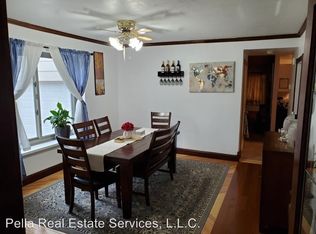 1212 Columbus St, Pella, IA 50219