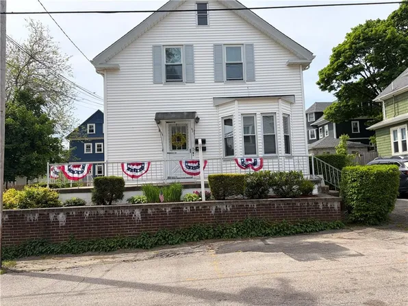 62 Lawn Ave, Warwick, RI 02888