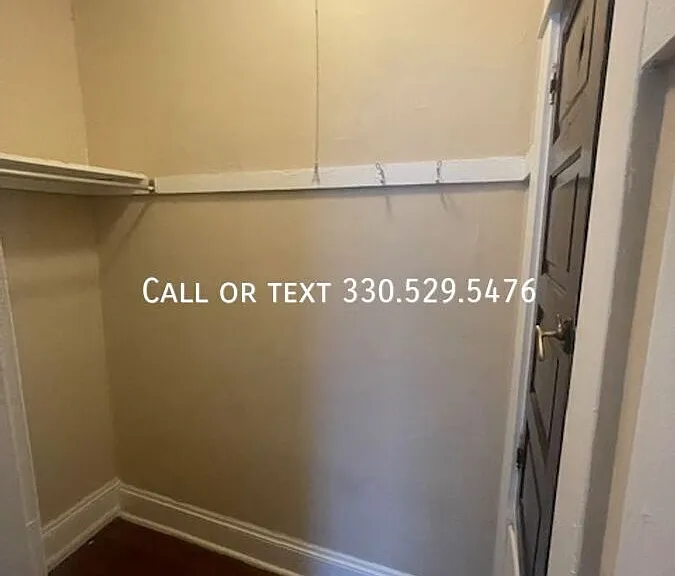 1212 Donald Ave #10 — Photo 10