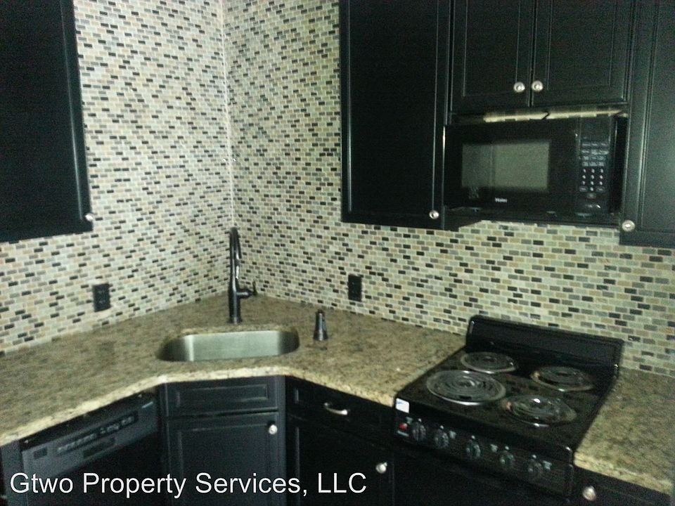 1st image of 242 Lovelace Dr APT 18