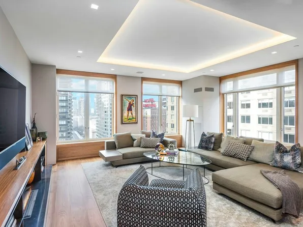 15 Central Park West image 1 of 20