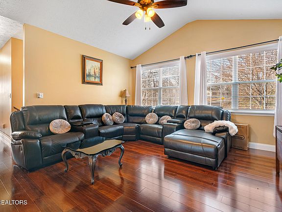 4th image of 12116 W Kings Gate Rd