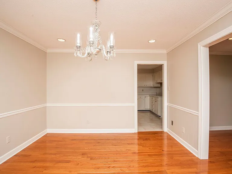 3924 Arline Dr — Photo 11