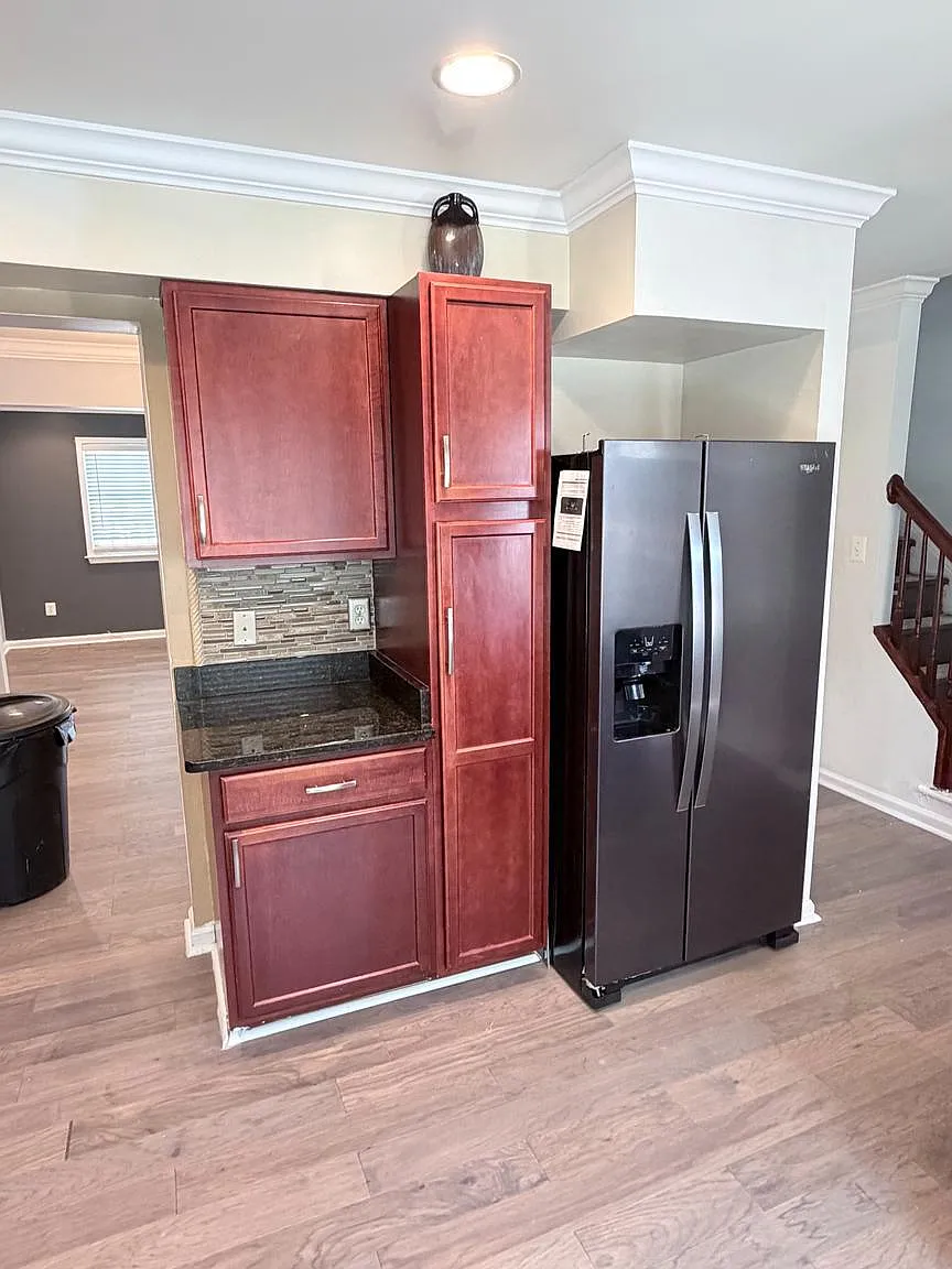 3 bed, 2.5 bath, 1850 sqft, $2,800 — Photo 4