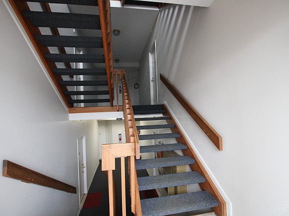 3rd image of 537 Aspen Glen Dr APT 406