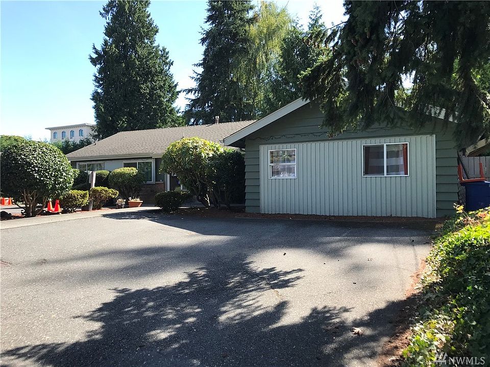 1st image of 11421 NE 20th St