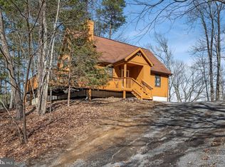 525 Dawn Dr, Basye, VA 22810