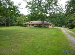 2545 N Centennial Rd, Toledo, OH 43617