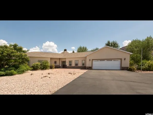 4620 Sunny Acres Ln, Moab, UT 84532