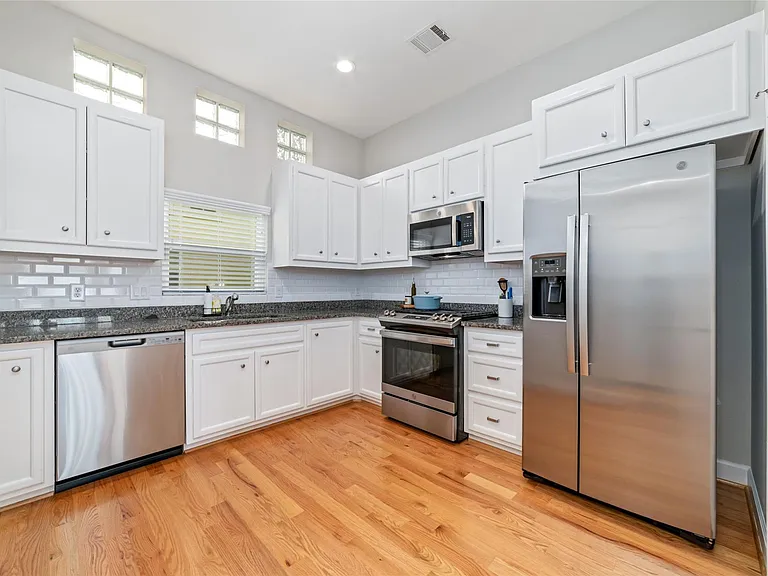 8705 Bryam St #1403 — Photo 7