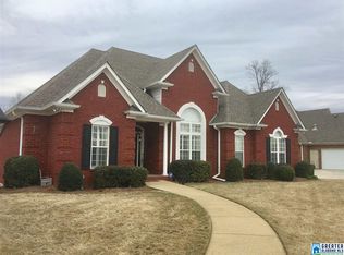 520 Overlook Rd, Fultondale, AL 35068