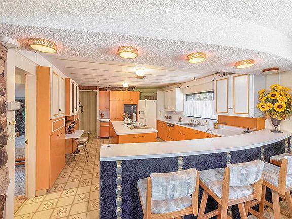 4th image of 3712 Lake Almanor Dr