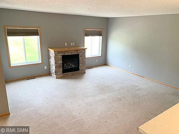 5th image of 3806 Abercrombie Ln