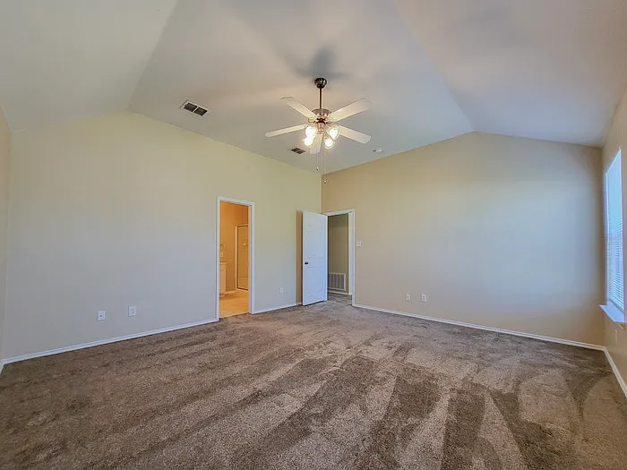 2061 Fair Crest Trl — Photo 7