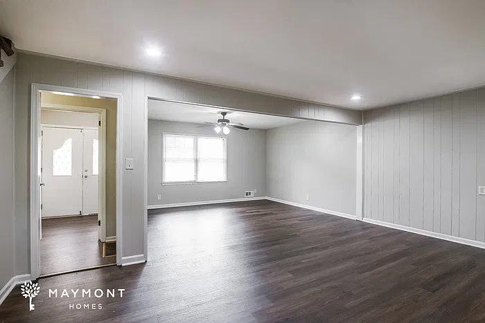 4 bed, 2.5 bath, 2184 sqft, $1,845 — Photo 3