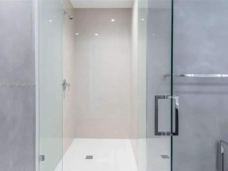 851 NE 1st Ave #Penthouse 4611-4611 — Photo 65