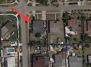 9980 SW 40th Ter, Miami, FL 33165