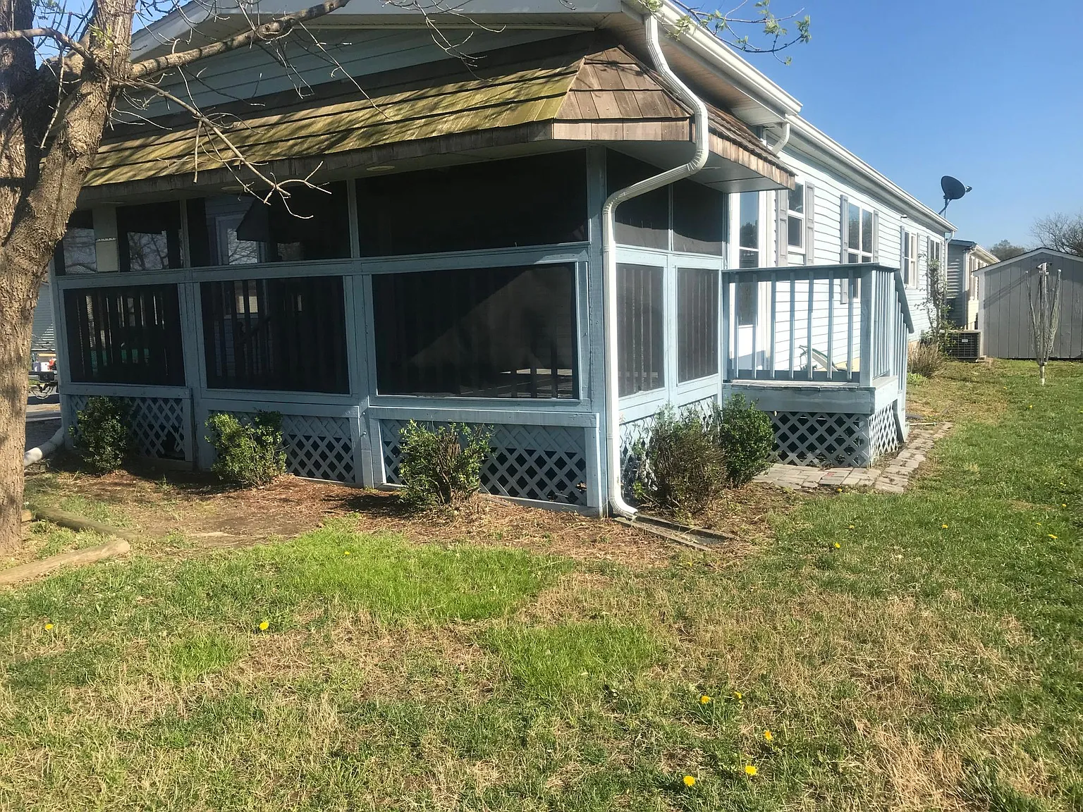 3 bed, 1404 sqft, $1,700 — Photo 2