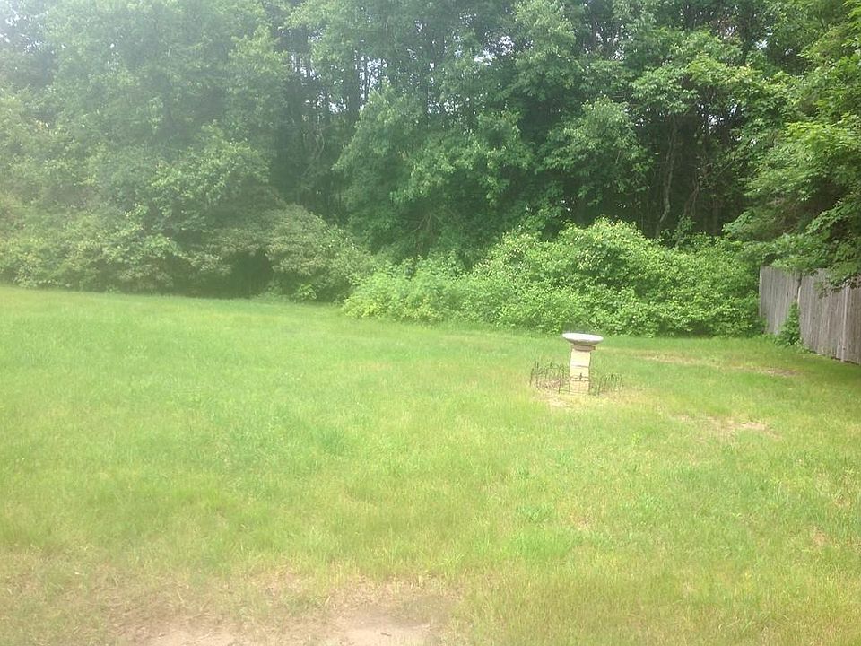 2nd image of 148 Ware St
