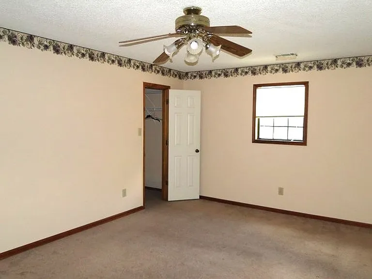 103 Hunters Gln — Photo 17