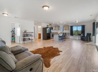 7987 Daisy Rd, Oak Hills, CA 92344