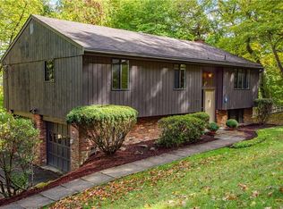 103 Dogwood Ln, Mcknight, PA 15237