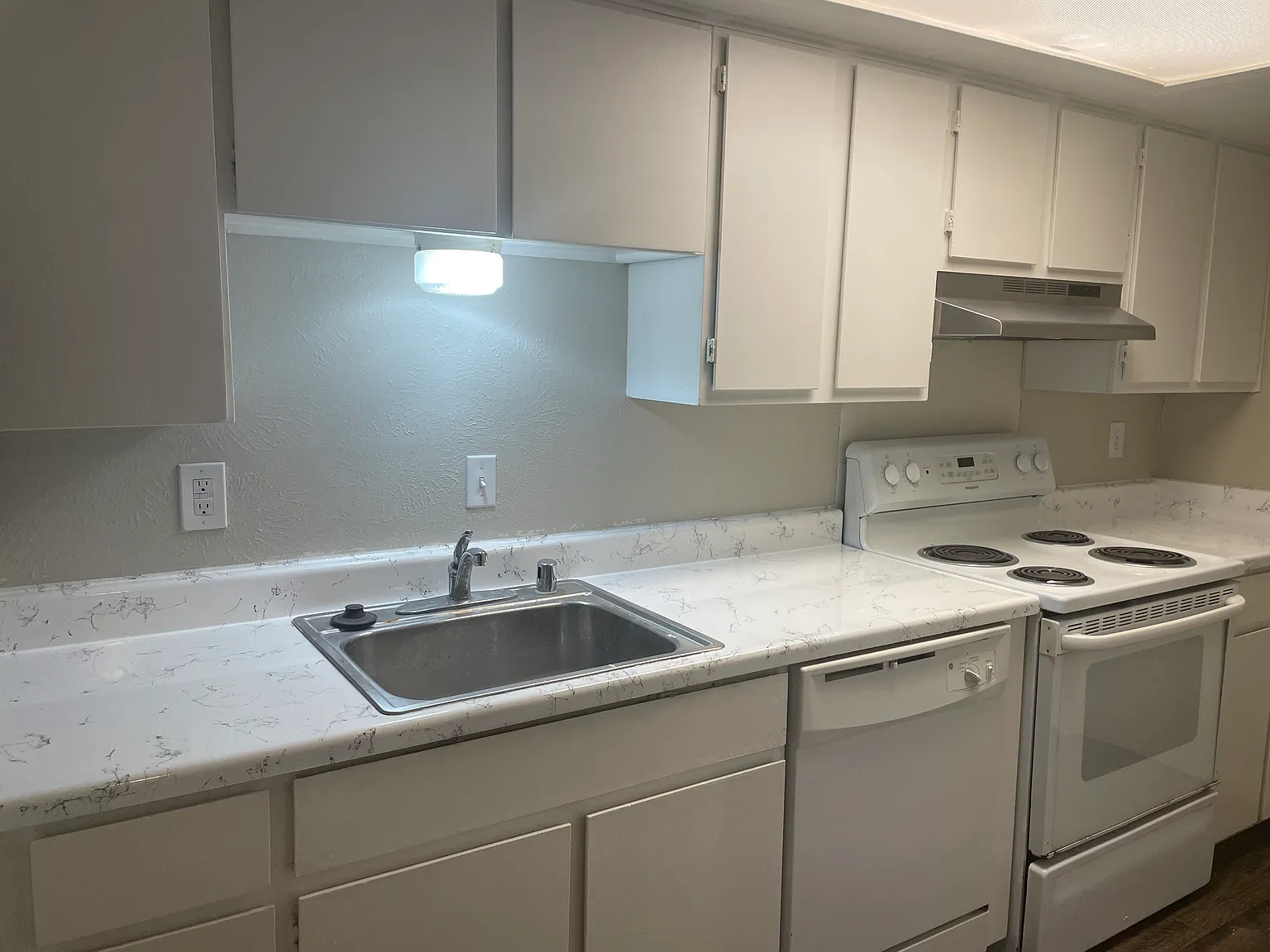 1 bed, 658 sqft, $1,100 — Photo 2
